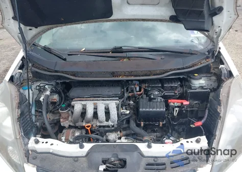 2013 Honda Fit z USA, uszkodzony, nr VIN JHMGE8H31DC069182